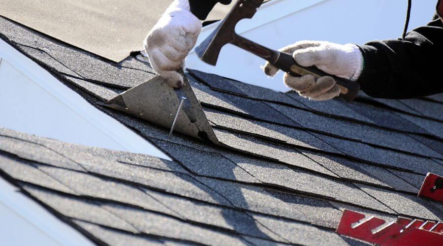 Professional residential roofers in Clutier, IA